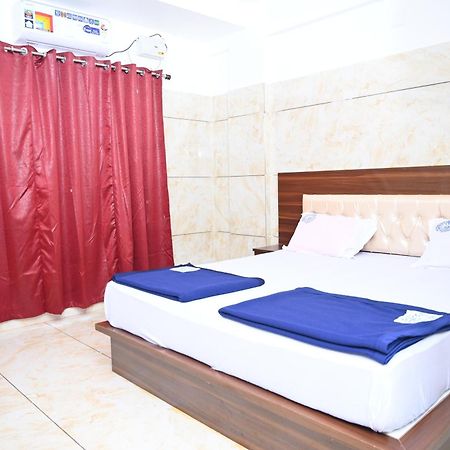 Blue Pearl Beach Guest House Mavalli Ngoại thất bức ảnh