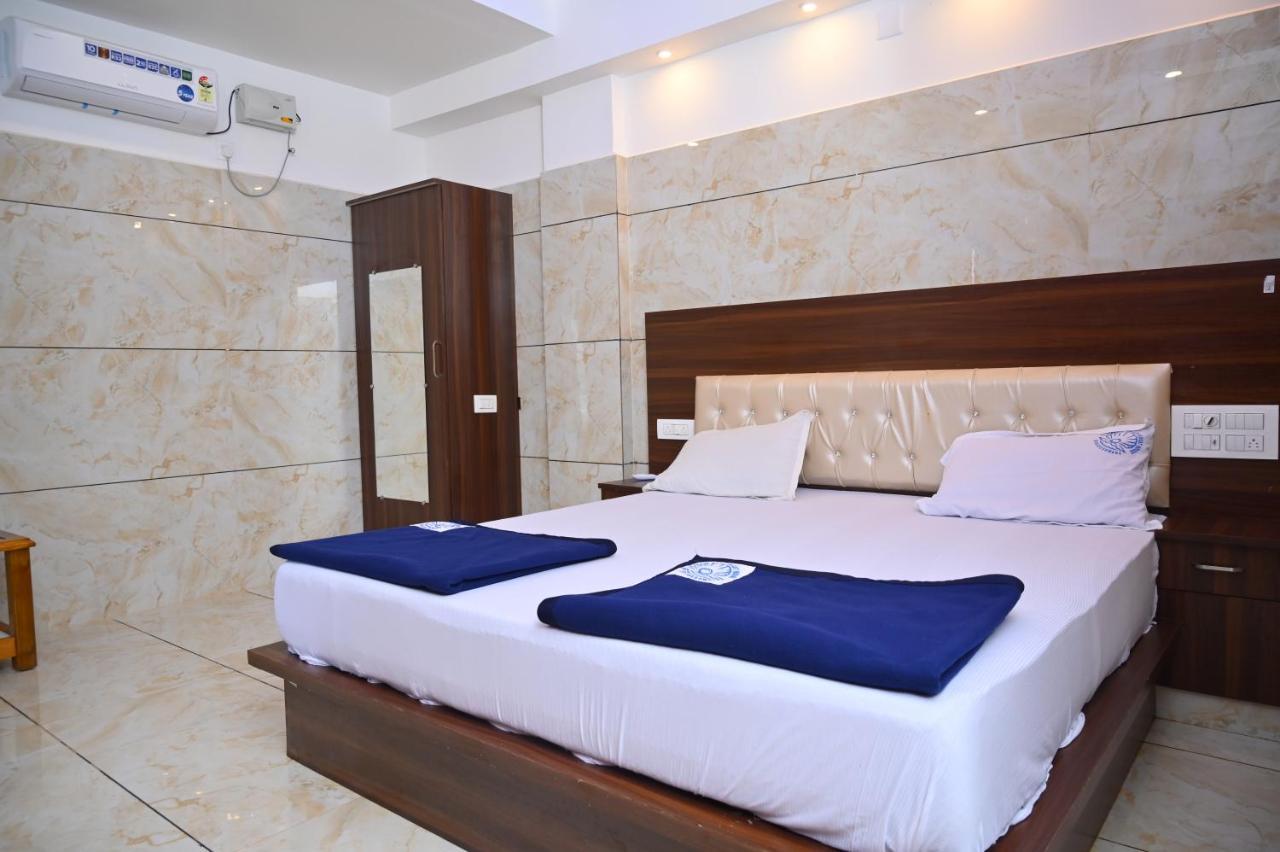 Blue Pearl Beach Guest House Mavalli Ngoại thất bức ảnh