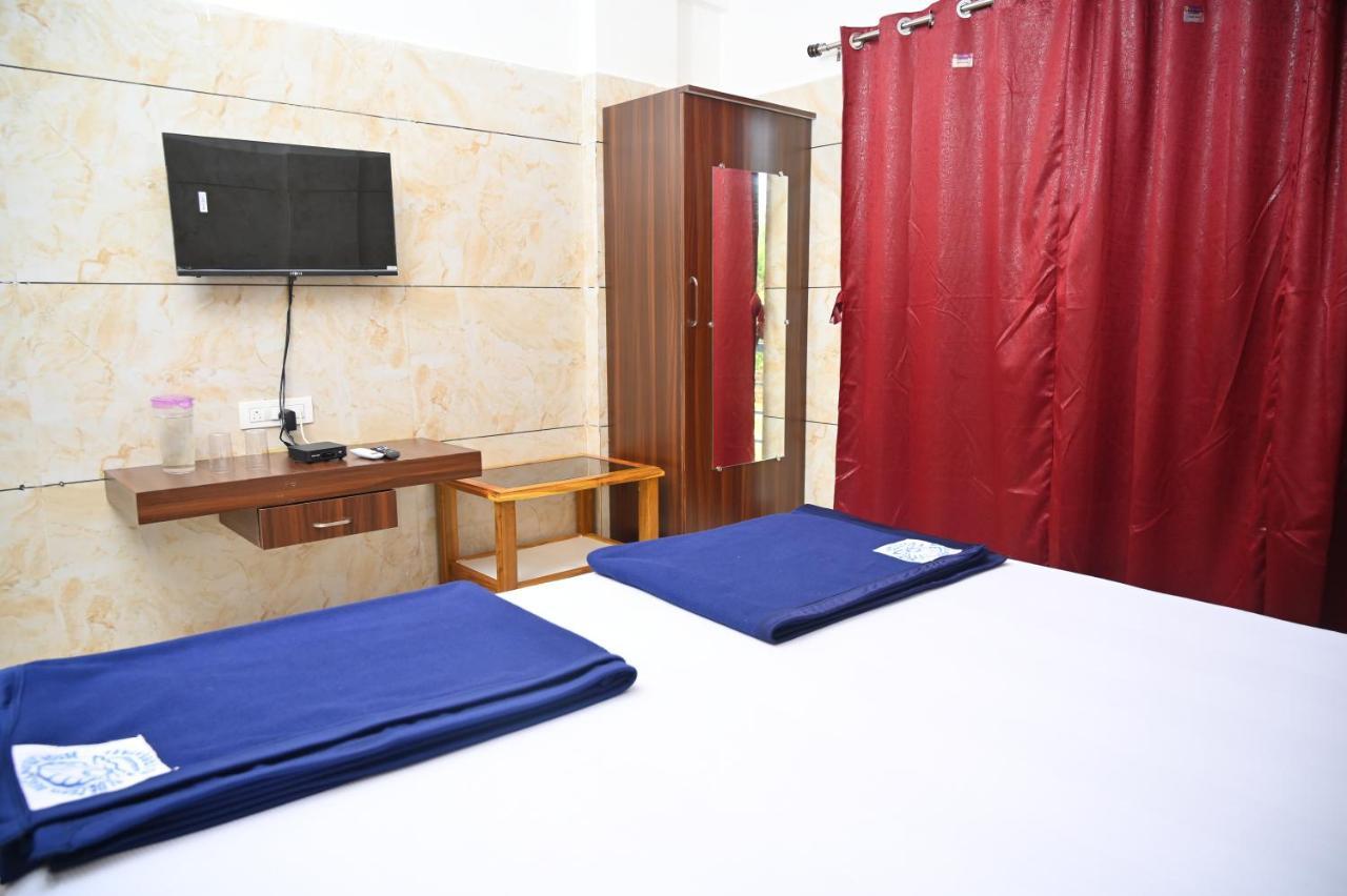 Blue Pearl Beach Guest House Mavalli Ngoại thất bức ảnh